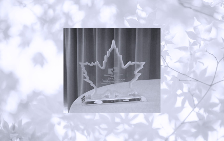 28 Maple Leaf Award tint